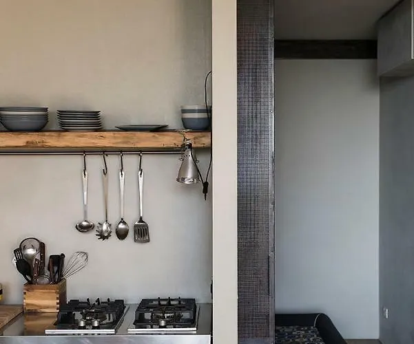 Residenza Rosso Di Sera カポリーヴェリ