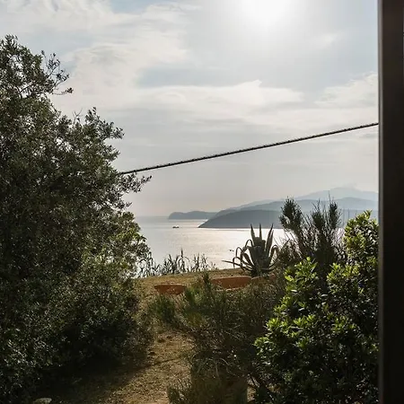 Residenza Rosso Di Sera *